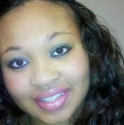 Michelle Ruff Photo 20