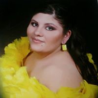 Michelle Anaya Photo 19