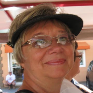 Janice Ward Photo 36