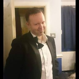 Neil Clark Photo 16