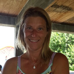 Liz Franklin Photo 30