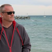 Robert Layton Photo 7