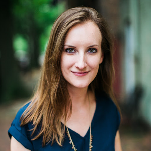 Emily Chastain Photo 7