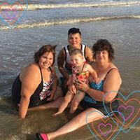 Joanne Garcia Photo 42