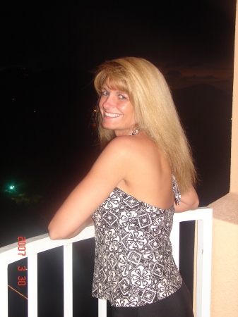 Michelle Webber Photo 10