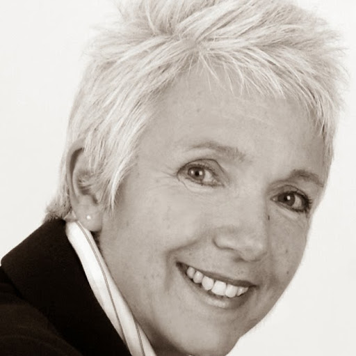 Ruth Webber Photo 19