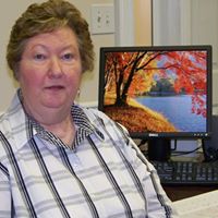 Linda Thrasher Photo 30