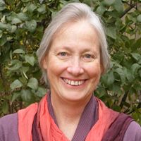 Judith Hall Photo 39
