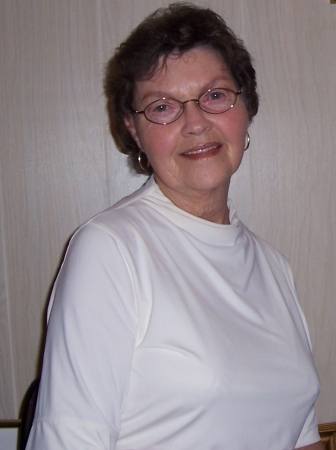 Lorene Jones Photo 21