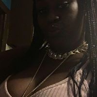 Victoria Robinson Photo 19