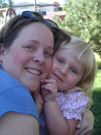 Elizabeth Stratton Photo 9