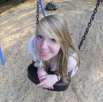 Katie Jones Photo 48