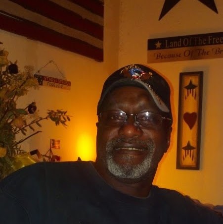 Warren Curry Photo 17