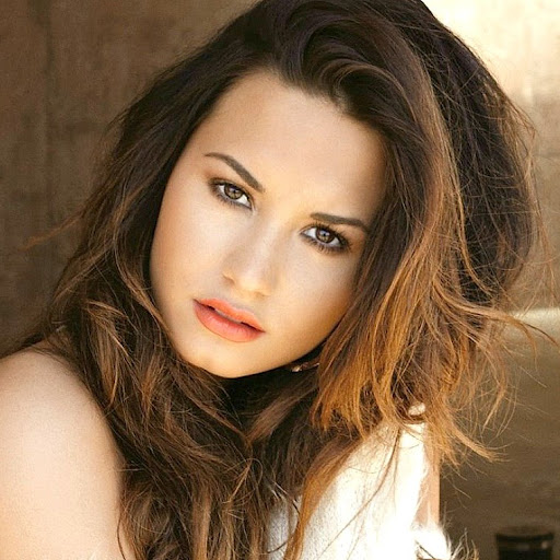 Hailey Stewart Photo 19