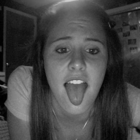 Kelly Nicole Photo 13