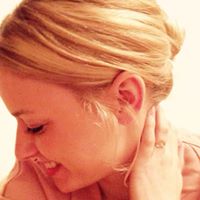 Julia Geyer Photo 12