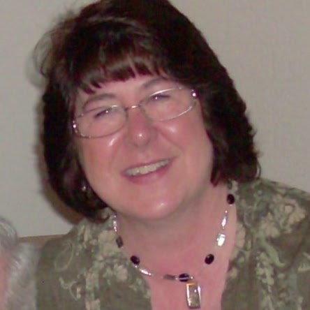 Sandy Russell Photo 19
