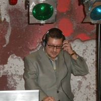 Perry Reynolds Photo 9