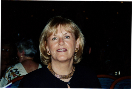 Carol Munro Photo 6
