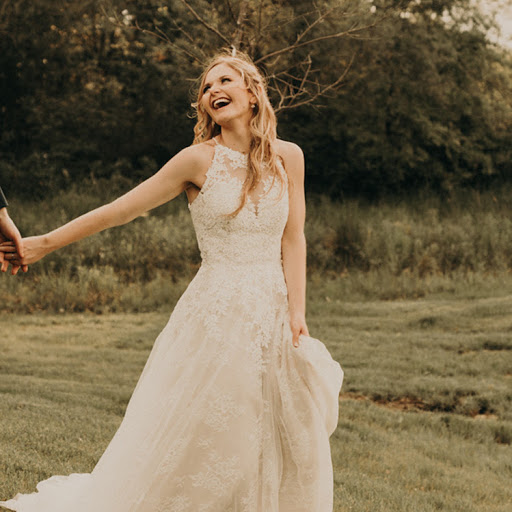 Sarah Harrington Photo 29