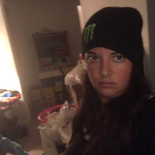 Danielle Sandoval Photo 36