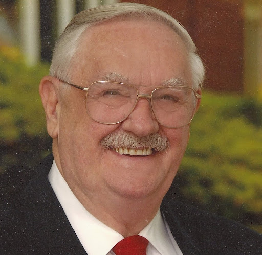 Thomas Hendricks Photo 40