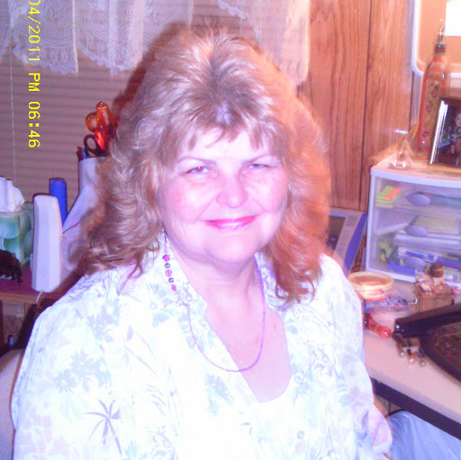 Linda Proctor Photo 12