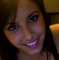 Sarah Elias Photo 11