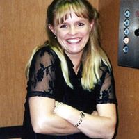 Traci Dill Photo 2
