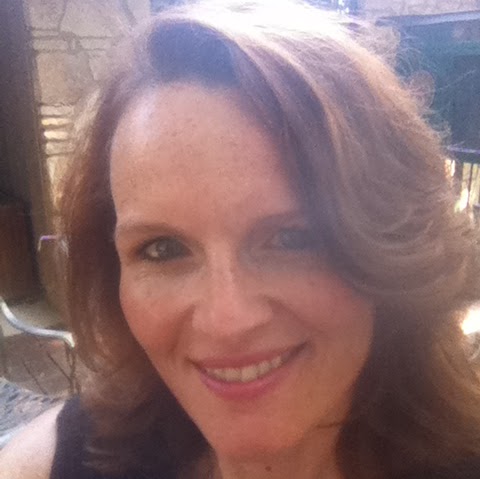 Christine Knight Photo 23