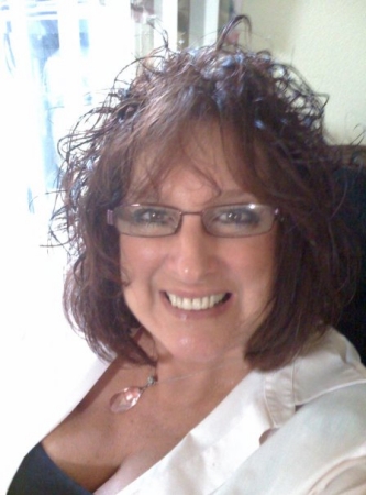 Robin Kirkpatrick Photo 14