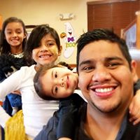 Johnny Guillen Photo 8