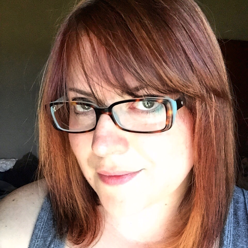 Amanda Hoffmann Photo 42
