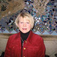 Julia Dunham Photo 6