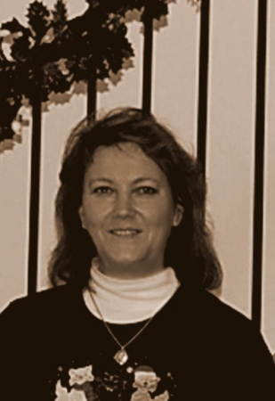 Lisa Miles Photo 11