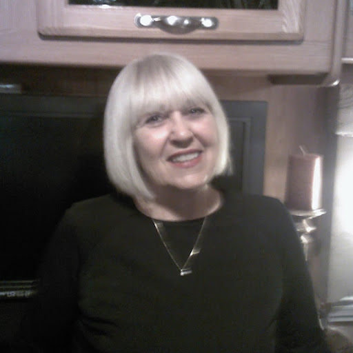 Sandra Hoover Photo 26