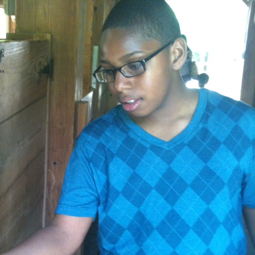 Demetrius Brown Photo 4