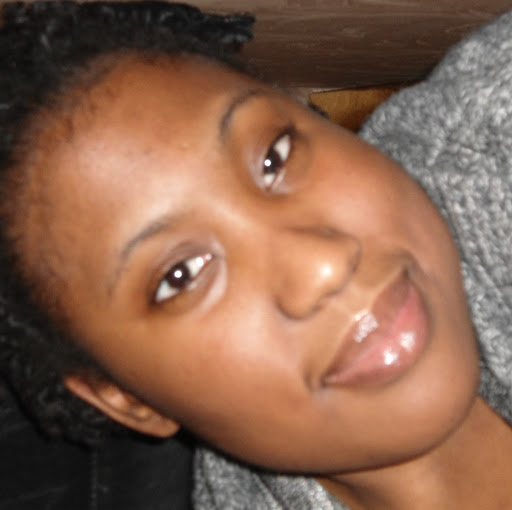Regina Thompson Photo 3