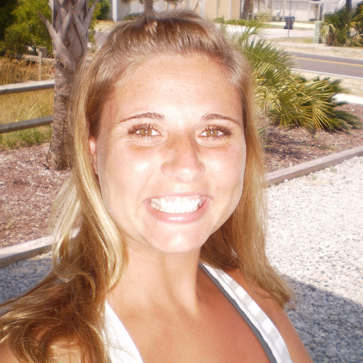 Heather Combs Photo 35