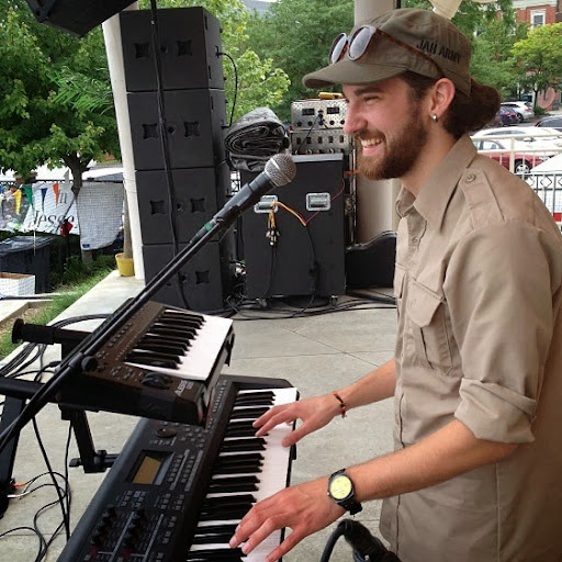 Jeremy Carlson Photo 22