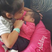 Andrea Quinones Photo 7