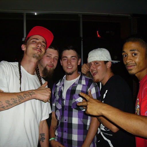 Jon Reeves Photo 9