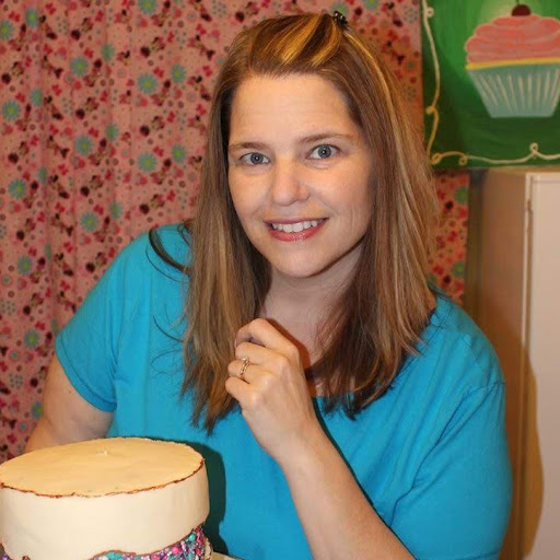 Kristi Hall Photo 35