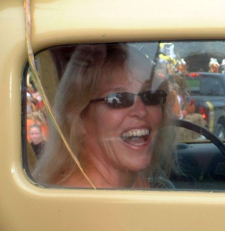 Linda Rogers Photo 35
