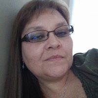Jennifer Debell Photo 5