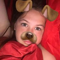 Lauren Holmes Photo 41