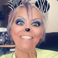 Ronda Jones Photo 7