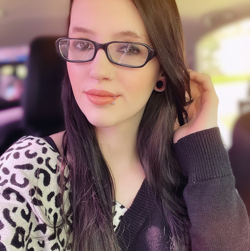 Heather Mathews Photo 15