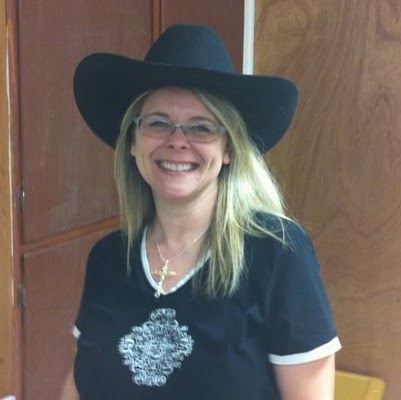 Michelle Cook Photo 38