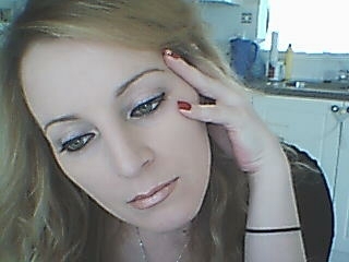 Terri Anderson Photo 32